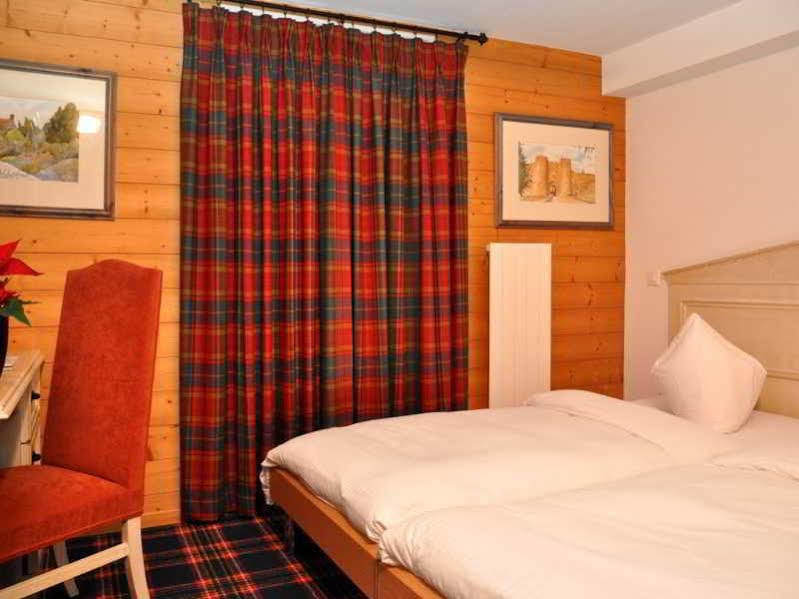 Hotel De La Paix Champéry Esterno foto